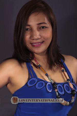 Philippines women