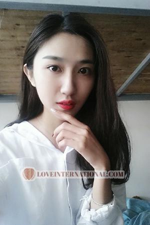 166737 - XiaoDan Age: 29 - China