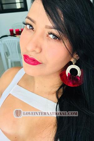 192906 - Yessica Age: 33 - Colombia