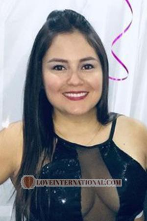 206097 - Ginna Age: 35 - Colombia