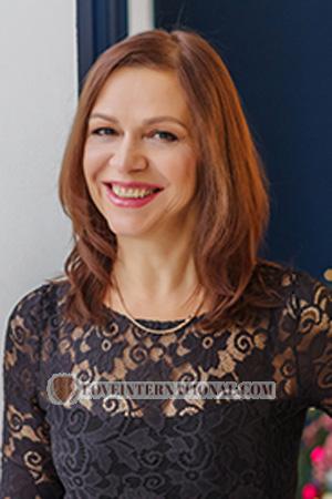 207296 - Viktoriya Age: 51 - Ukraine