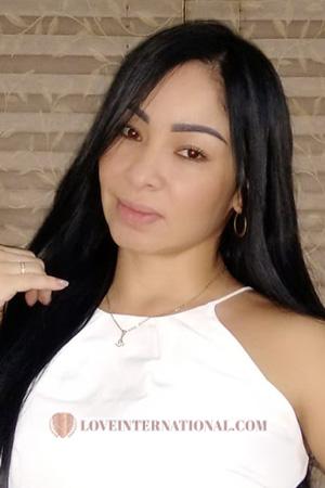 207597 - Lina Marcela Age: 41 - Colombia