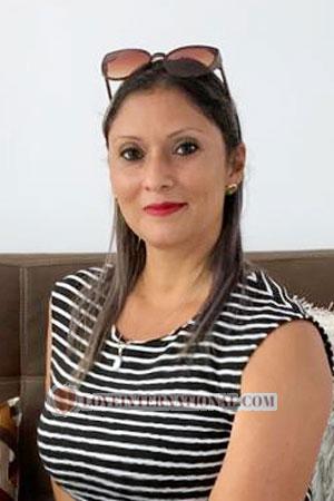 208597 - Lucila Age: 43 - Costa Rica