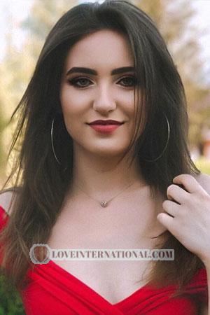 208833 - Lidia Age: 24 - Ukraine