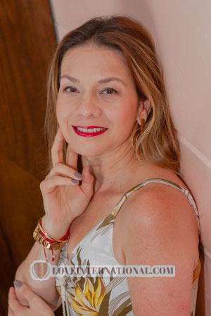 211367 - Sonia Age: 50 - Colombia