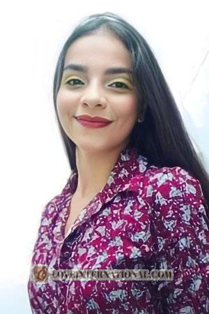 211634 - Karina Age: 21 - Colombia