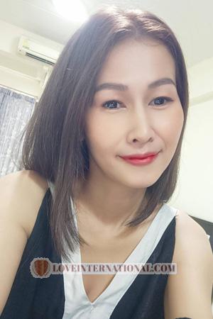 212575 - Amornrat Age: 38 - Thailand