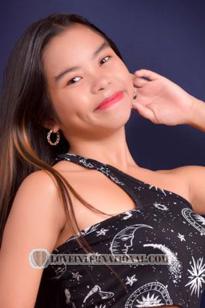 213016 - Ruvelyn Age: 18 - Philippines