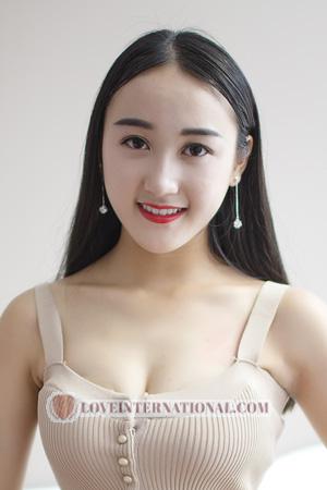 214384 - Diana Age: 26 - China