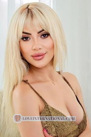 215526 - Natalya Age: 35 - Ukraine