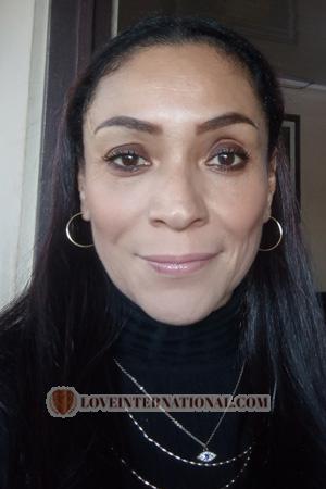 227893 - Oyuky Age: 58 - Costa Rica