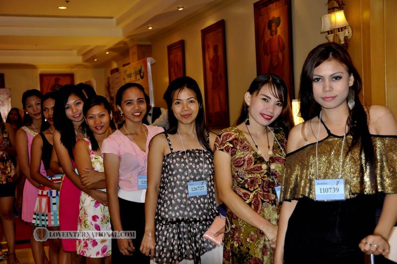 philippine-women-57